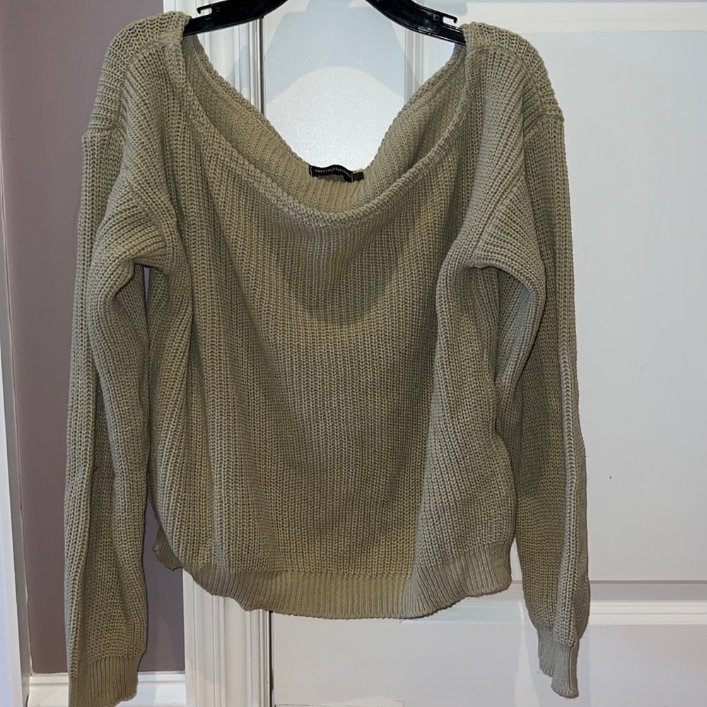 Pretty Little Thing Grey Off the Shoulder Knitted Sweater, Size M